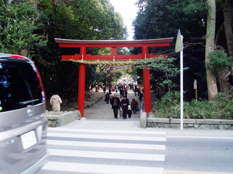 050tsurugaoka_hatiman.jpg